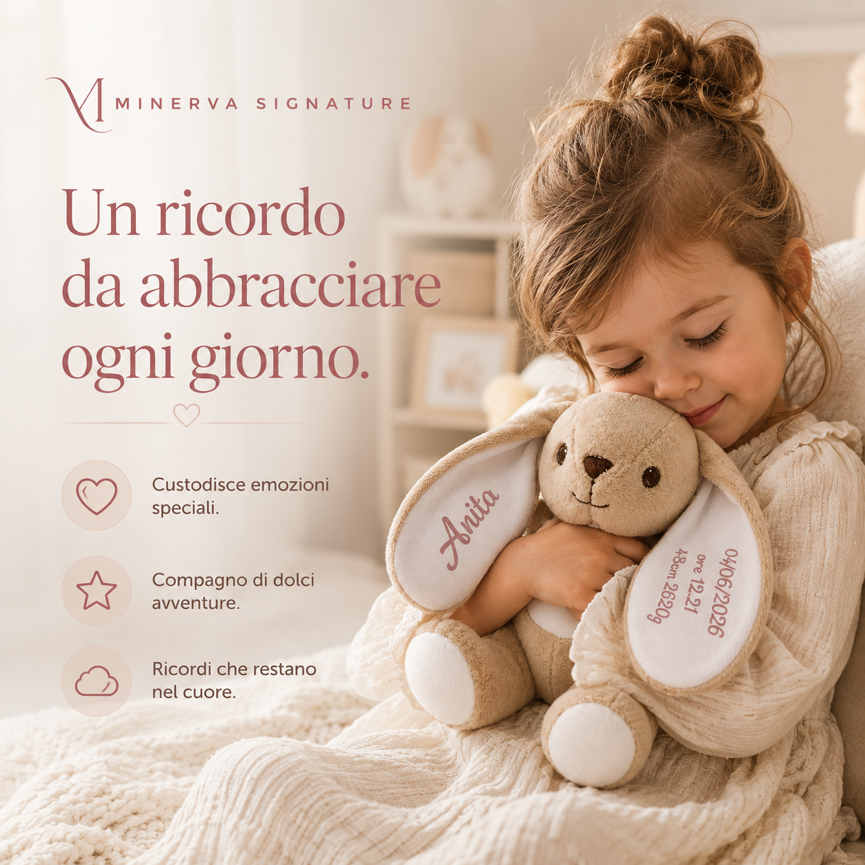 Coniglietto personalizzato Minerva Signature con nome sulle orecchie