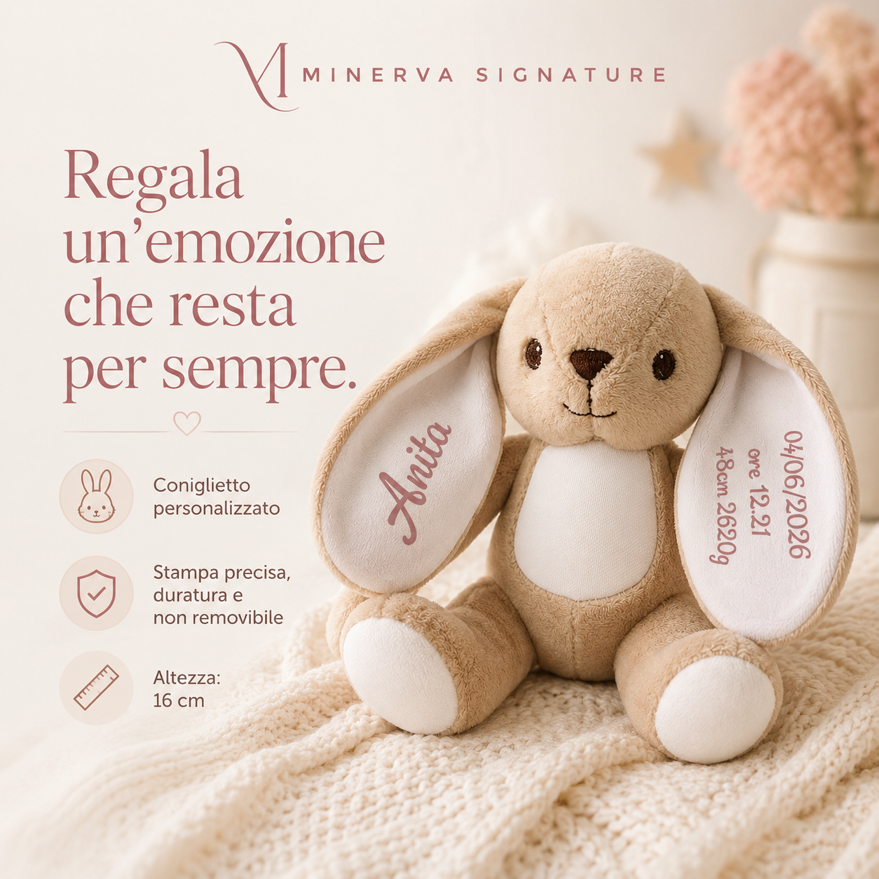 Peluche coniglietto personalizzato con dati nascita stampati sulle orecchie